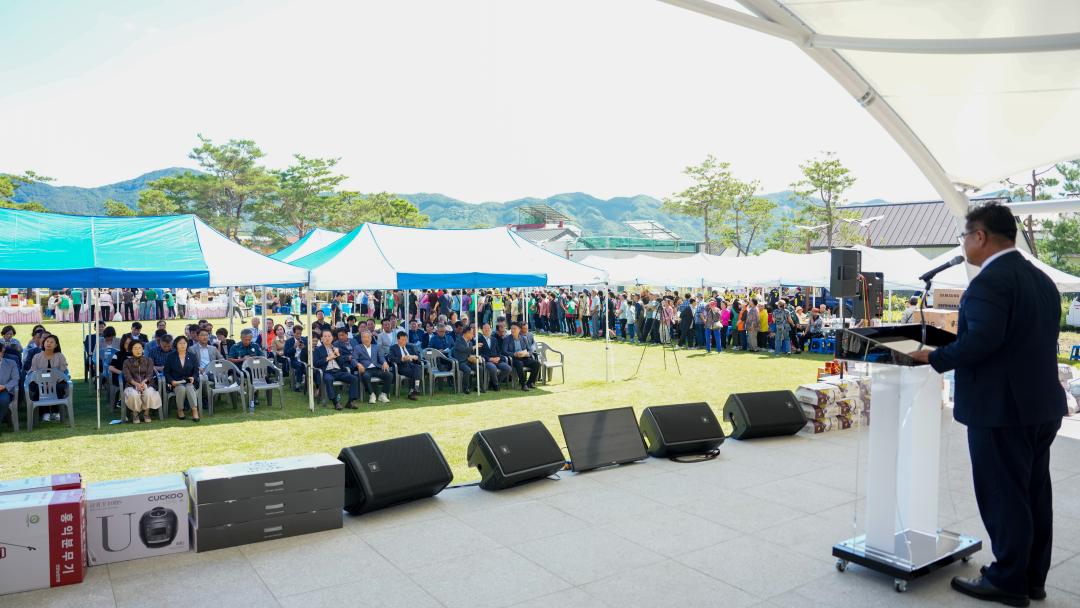 '청안면 경로잔치(24.9.23.)' 게시글의 사진(2) 'DSC08107.jpg'
