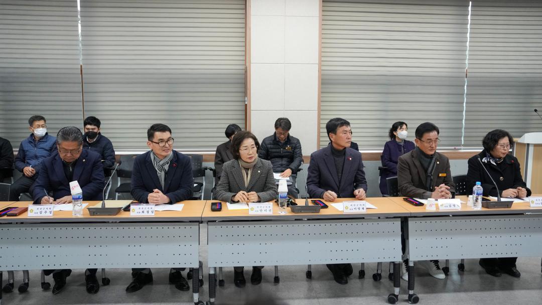 '괴산농축인삼협조합 운영협의회 초청 농정간담회(25.1.14.)' 게시글의 사진(4) 'DSC05317.jpg'